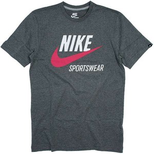 t shirt nike sportswear